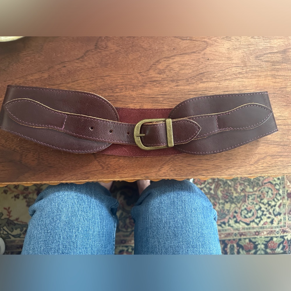 Kim White Dark Brown Waist Belt - Size Small